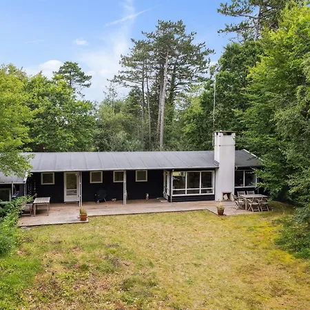 Farman - 200m From The Sea By Interhome